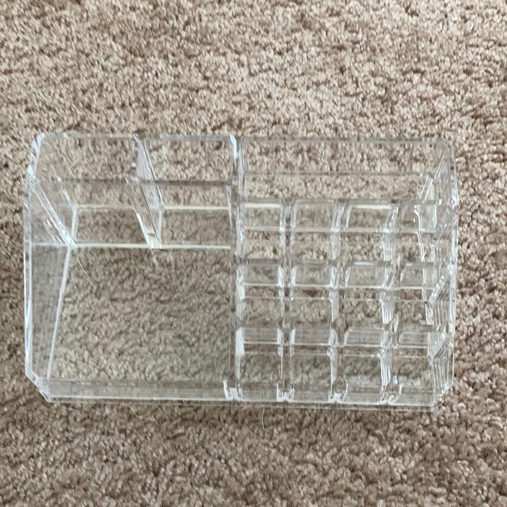 Makeup organizer - Picture 1 of 9
